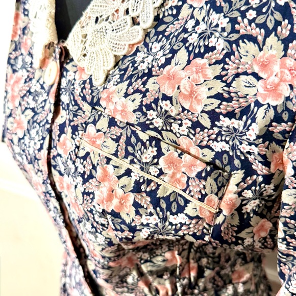 Vintage Floral Dress and Lace Collar Size 8 Petite Cottagecore, Farmhouse - Picture 6 of 12